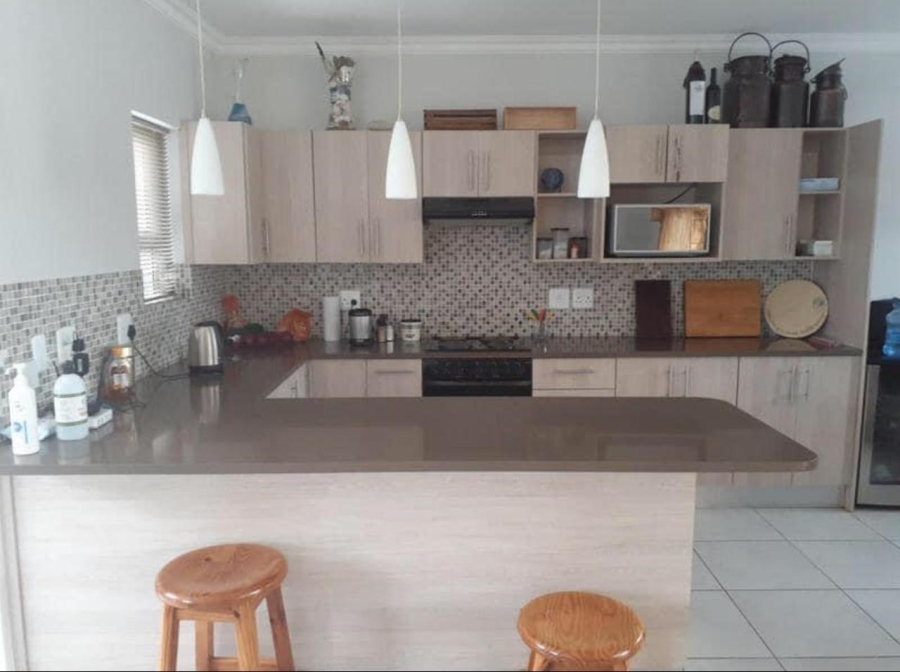 To Let 3 Bedroom Property for Rent in Kraaibosch Western Cape